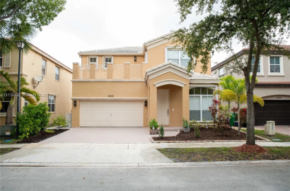 3 bed house with  Magnificent Views