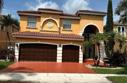 foreign inspired duplex