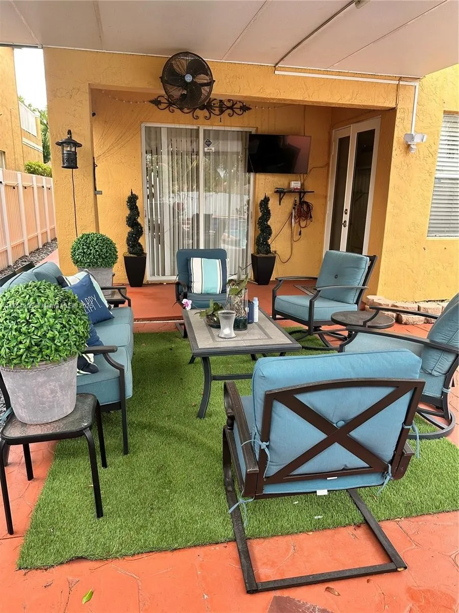 foreign inspired duplex