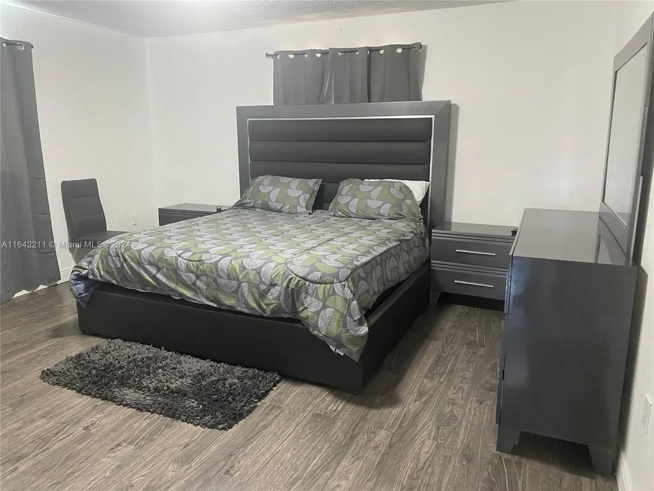 4 bed Apartment in Miramar